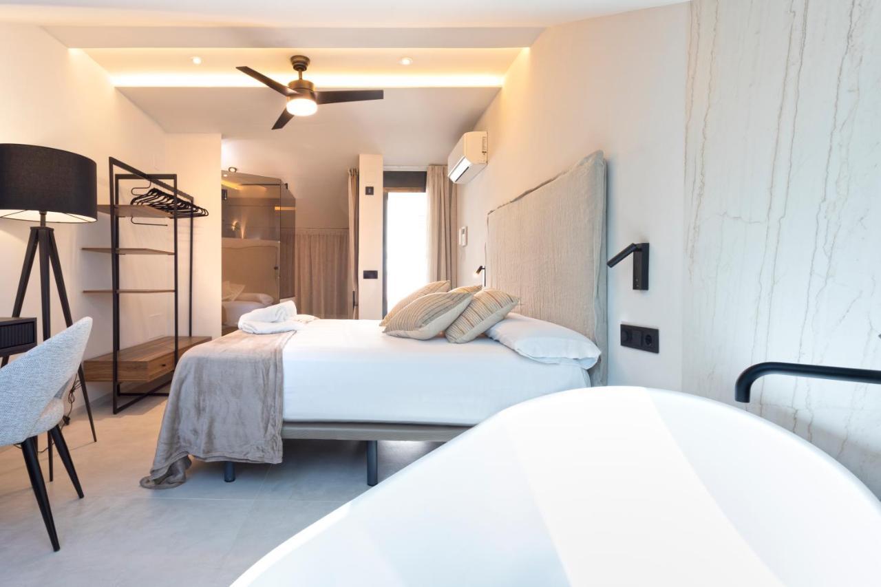 מאלגה Magnificent Renovated 2Bd 2Bth Duplex With Terrace - City Centre מראה חיצוני תמונה